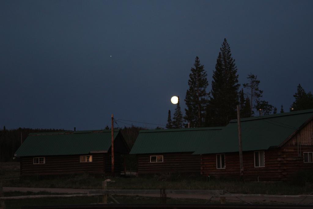 Medicine Bow Lodge Tenmile Room photo