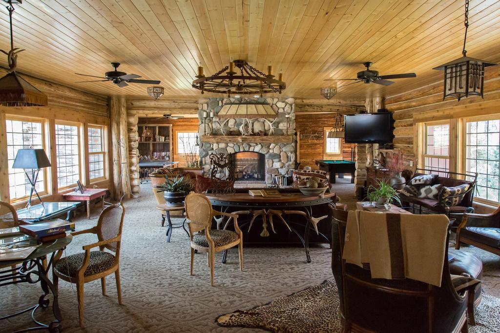 Medicine Bow Lodge Tenmile Exterior photo